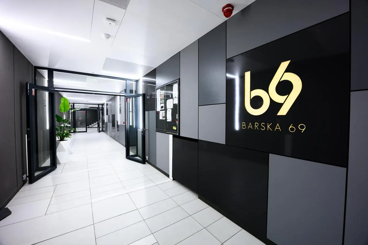 Native Apartments Barska 69 Krakov 0*,  Polsko